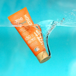 crema solare viso SPF30 olio di prugna bio protezione UVA UVB