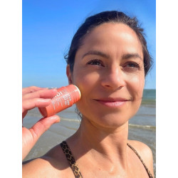 stick solare invisibile senza scia bianca non comedogenico