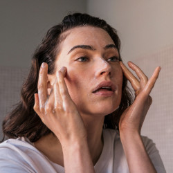 detergente naturale pori punti neri pelle mista