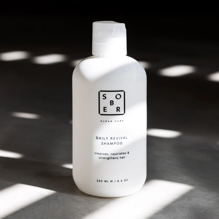 shampoo-rinforzante-con-caffeina-e-biotina-sober-berlin.jpg